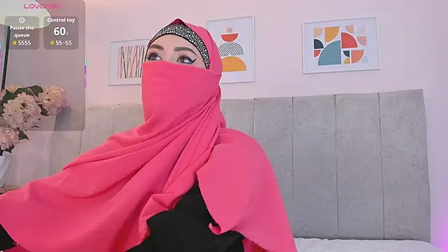 fatiima  online show from January 15, 2026, 7:06 pm