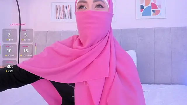 fatiima  online show from May 11, 2026, 7:11 pm