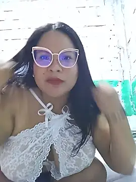 celeste122595 online show from May 28, 2026, 4:10 am