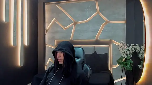 ArohomLester online show from November 11, 2025, 11:21 am