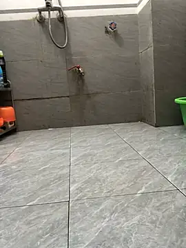 HinayLa online show from March 19, 2026, 3:38 pm