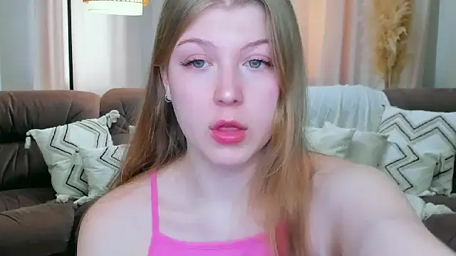 Stella Light online show from April 15, 2026, 4:30 am