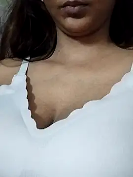Aaliya BigBoobs 1 online show from June 28, 2026, 9:04 am