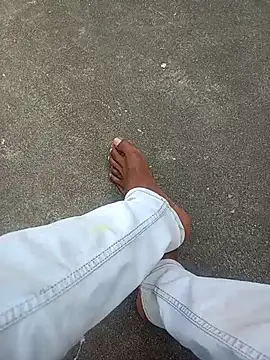 kumarstelugu online show from February 4, 2026, 8:53 am