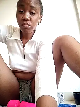 sexy-portable online show from March 5, 2026, 6:09 am