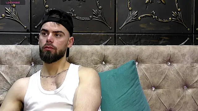 OceannHeart online show from November 28, 2025, 10:01 pm