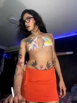 Snapshot of NikitaDragunXXX chatting on October 24, 2025, 7:27 am NikitaDragunXXX online show from October 24, 2025, 7:27 am