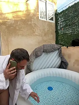 MachosBB sex online show from April 17, 2026, 6:00 pm