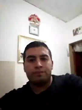 Snapshot of Achi09 chatting on May 22, 2026, 11:32 pm Achi09 online show from May 22, 2026, 11:32 pm