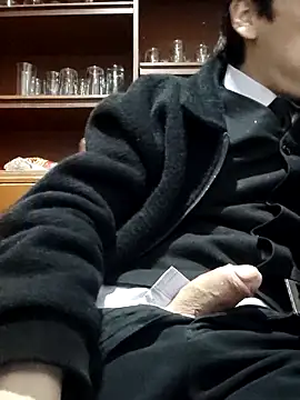 Carriata larry online show from November 15, 2025, 3:15 am