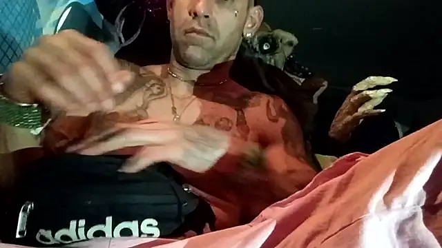 alphacloudGod online show from October 25, 2025, 7:27 am