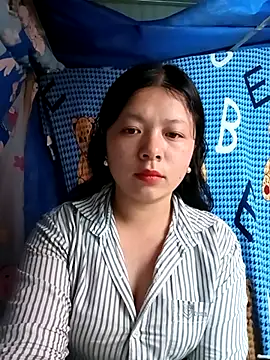 Snapshot of lisa-bae00 chatting on March 5, 2026, 11:45 pm lisa-bae00 online show from March 5, 2026, 11:45 pm