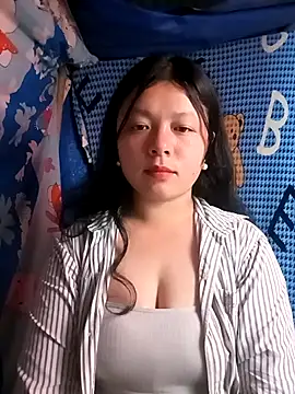 Snapshot of lisa-bae00 chatting on March 14, 2026, 12:21 pm lisa-bae00 online show from March 14, 2026, 12:21 pm