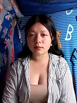 Snapshot of lisa-bae00 chatting on March 18, 2026, 12:41 pm lisa-bae00 online show from March 18, 2026, 12:41 pm