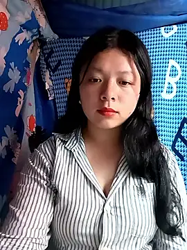 Snapshot of lisa-bae00 chatting on March 22, 2026, 12:30 pm lisa-bae00 online show from March 22, 2026, 12:30 pm