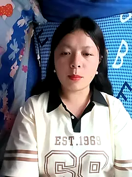 Snapshot of lisa-bae00 chatting on March 26, 2026, 11:49 am lisa-bae00 online show from March 26, 2026, 11:49 am