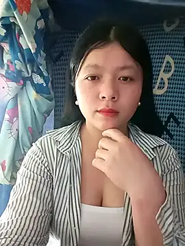 Snapshot of lisa-bae00 chatting on March 27, 2026, 12:27 am lisa-bae00 online show from March 27, 2026, 12:27 am