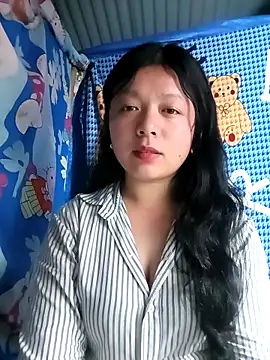 Snapshot of lisa-bae00 chatting on April 2, 2026, 2:04 pm lisa-bae00 online show from April 2, 2026, 2:04 pm