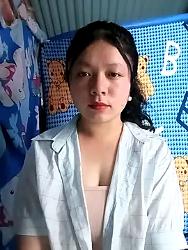 Snapshot of lisa-bae00 chatting on April 4, 2026, 12:24 pm lisa-bae00 online show from April 4, 2026, 12:24 pm