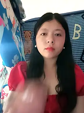 Snapshot of lisa-bae00 chatting on April 11, 2026, 11:31 pm lisa-bae00 online show from April 11, 2026, 11:31 pm