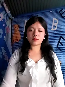 Snapshot of lisa-bae00 chatting on April 12, 2026, 12:32 pm lisa-bae00 online show from April 12, 2026, 12:32 pm