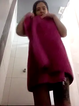 Snapshot of RedVelvet420 chatting on November 2, 2025, 3:47 pm RedVelvet420 online show from November 2, 2025, 3:47 pm