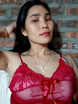 Bear bear0 online show from February 10, 2026, 3:05 pm