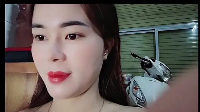 Family-Lovee online show from February 21, 2026, 10:11 pm