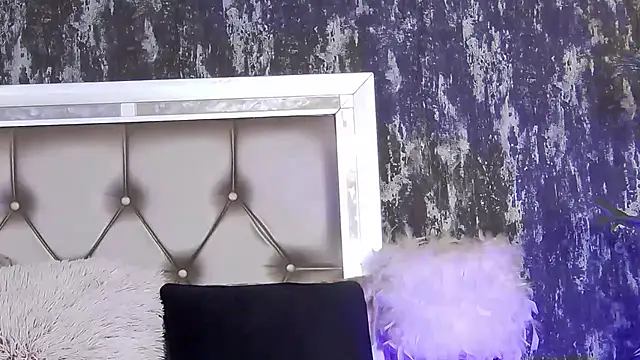 Snapshot of KendraNoir chatting on February 19, 2026, 1:12 am KendraNoir online show from February 19, 2026, 1:12 am