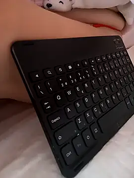 portuguesacasada online show from April 15, 2026, 8:10 am