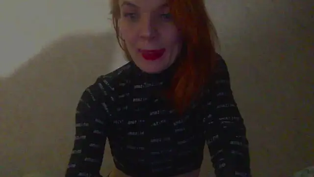 ArielDreamer online show from December 1, 2025, 3:44 am