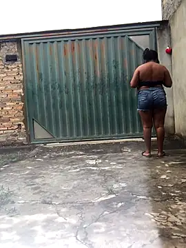 eujamiii online show from November 10, 2025, 11:53 am