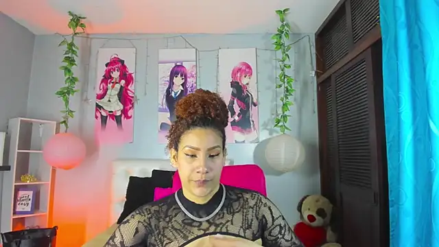 ROZZE MILA online show from March 28, 2026, 1:00 pm