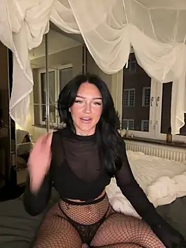 Snapshot of Gabbyys chatting on April 6, 2026, 7:15 pm Gabbyys online show from April 6, 2026, 7:15 pm