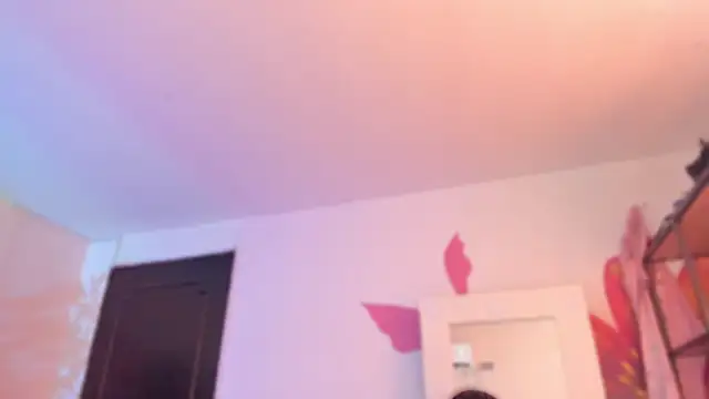 YariRose online show from April 1, 2026, 3:20 pm