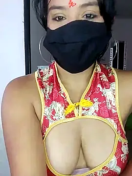 Snapshot of VelvetQueenss chatting on October 22, 2025, 12:27 pm VelvetQueenss online show from October 22, 2025, 12:27 pm