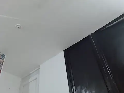 Snapshot of Barbiefox4 chatting on November 13, 2025, 6:12 am Barbiefox4 online show from November 13, 2025, 6:12 am