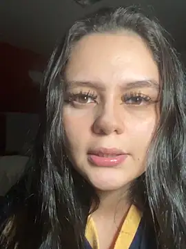 Selena Roa online show from June 9, 2026, 11:49 pm