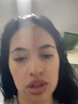 Chuchii05 online show from November 4, 2025, 9:14 pm