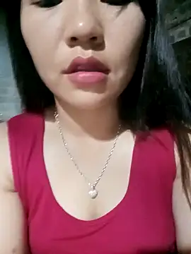 -Lanaa- online show from November 10, 2025, 9:58 pm