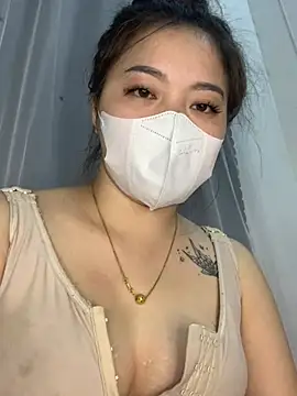 Snapshot of helo-kitty chatting on January 17, 2026, 2:22 pm helo-kitty online show from January 17, 2026, 2:22 pm