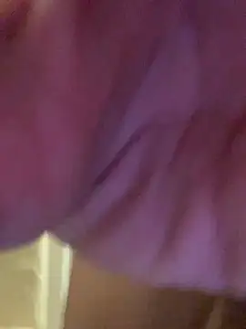 morenaamorr online show from February 3, 2026, 7:46 am