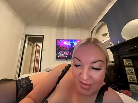 Jenna-LeeXX online show from November 10, 2025, 10:25 am