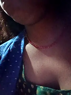 Snapshot of Poonam_cute chatting on October 30, 2025, 7:36 pm Poonam cute online show from October 30, 2025, 7:36 pm