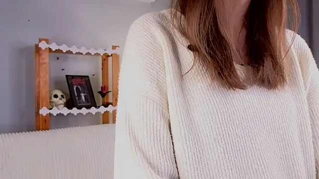 KateCahee online show from November 3, 2025, 12:35 am