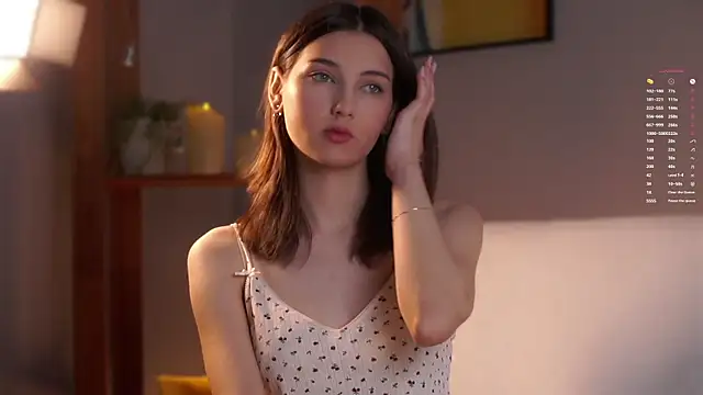 KateCahee online show from April 3, 2026, 1:47 am