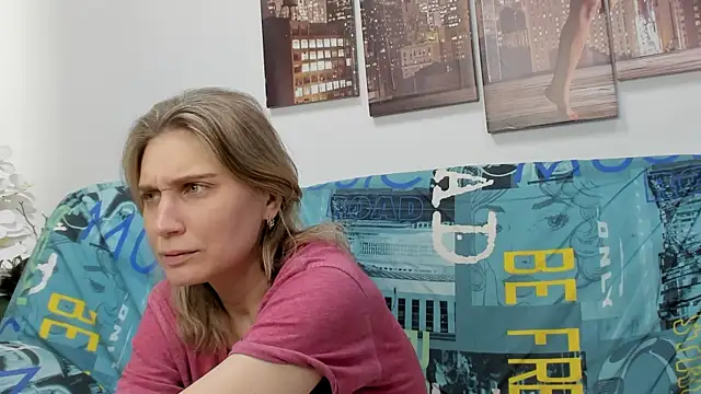 Tenderly Sophie online show from February 22, 2026, 1:29 am