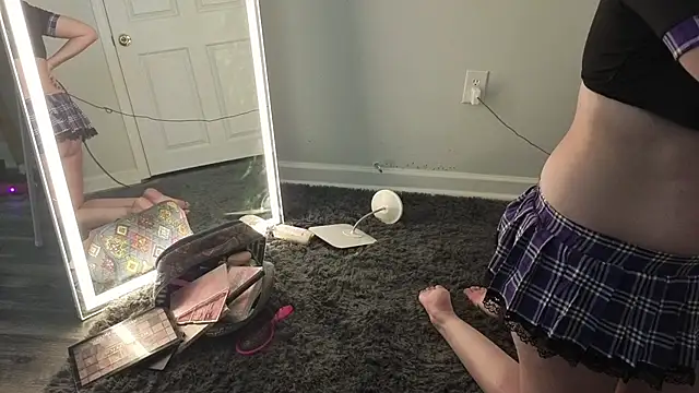 daddysprincess731 online show from February 13, 2026, 2:40 am