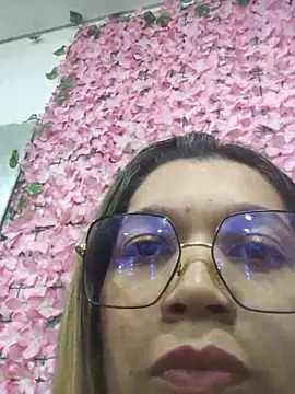 Tigrilla6969 online show from February 2, 2026, 10:52 pm