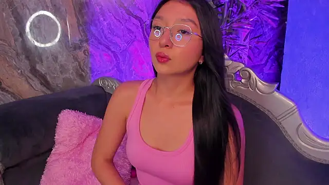 sydney miller  online show from March 18, 2026, 11:30 pm